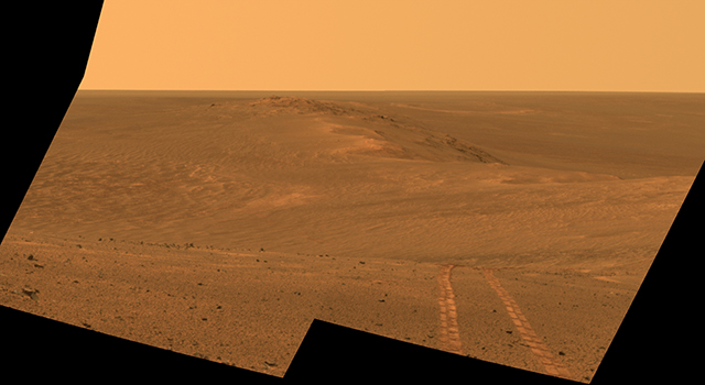 La scia di Opportunity su Marte La scia di Opportunity su Marte